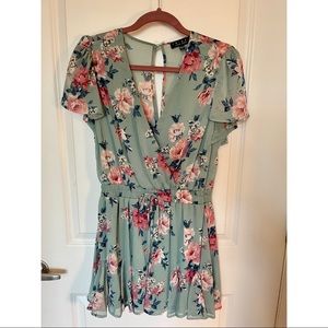 Francesca’s Floral Sage Romper - L